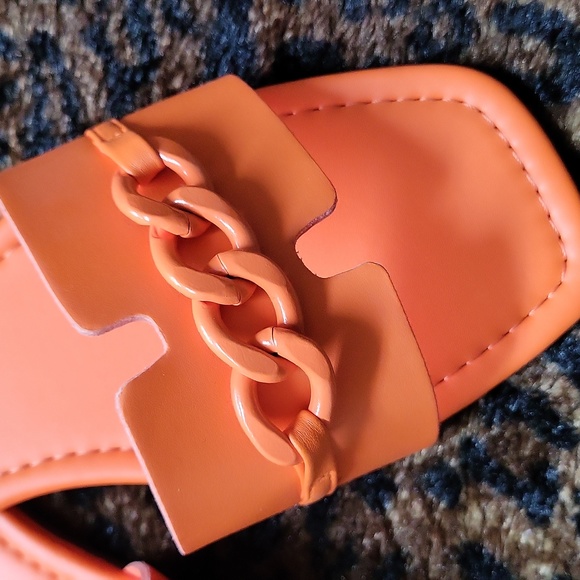 Womens sandals - Picture 2 of 5